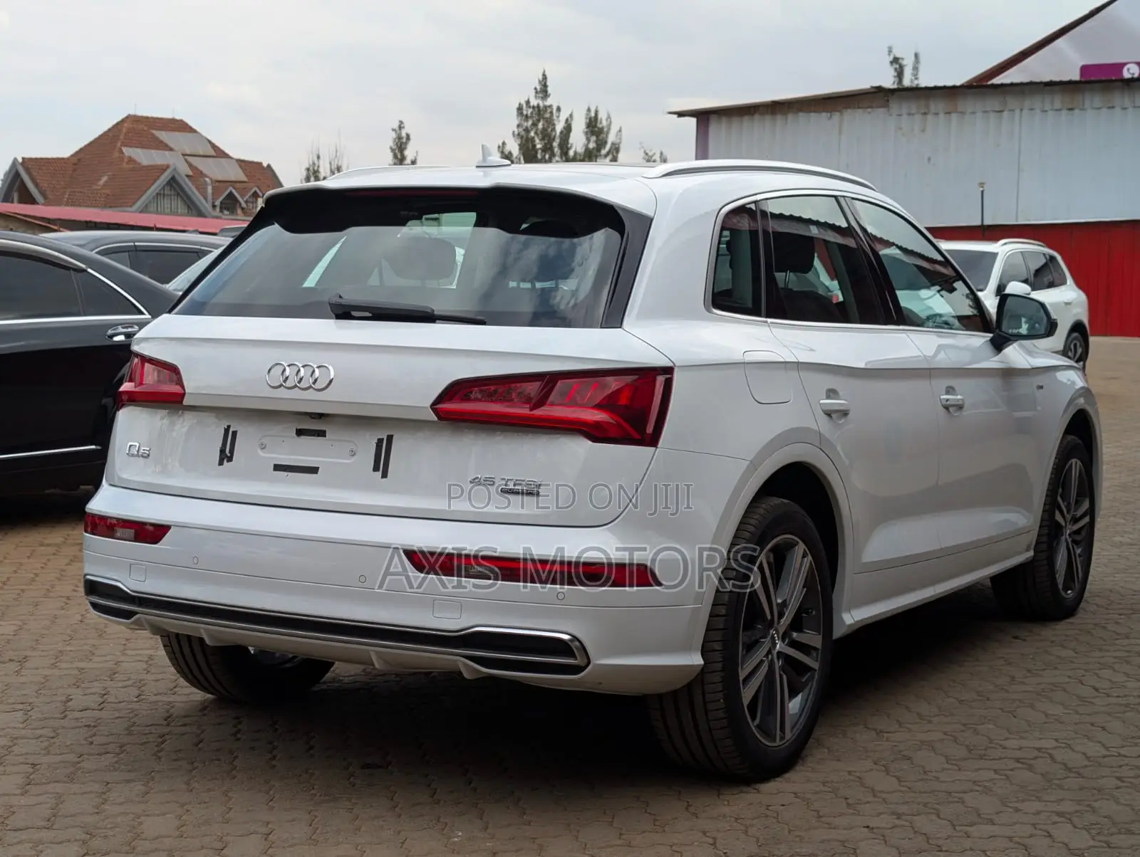 Audi Q5 2.0T Premium AWD quattro 2019 White