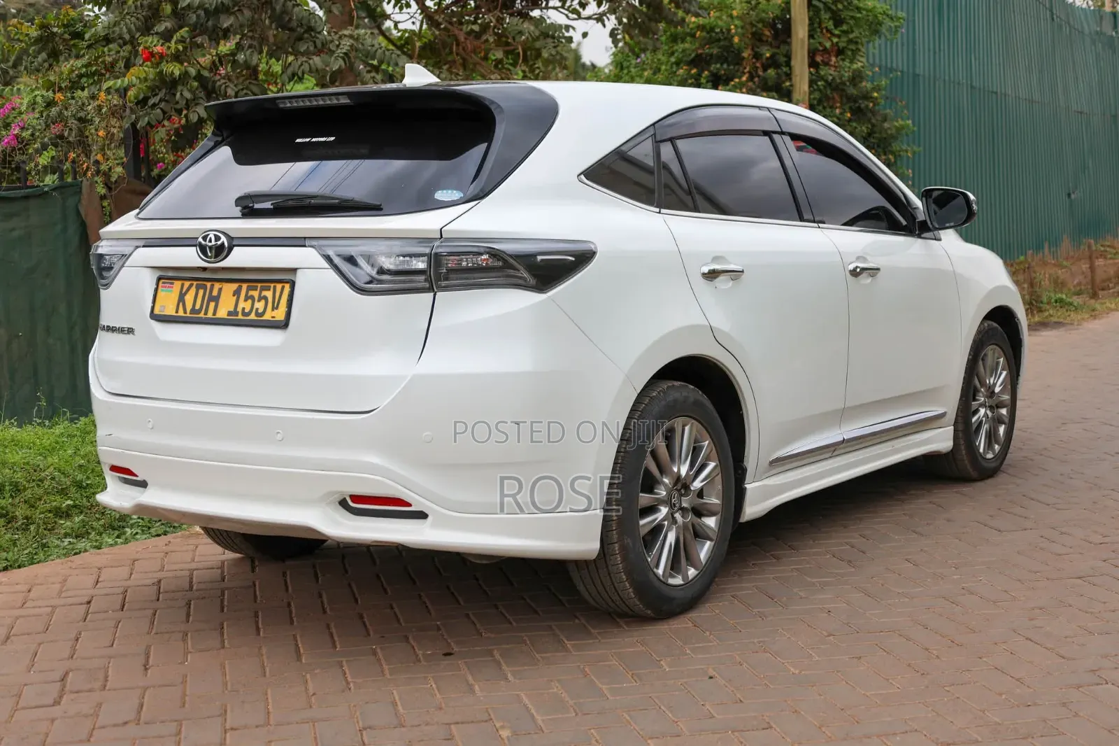 Toyota Harrier 2015 White