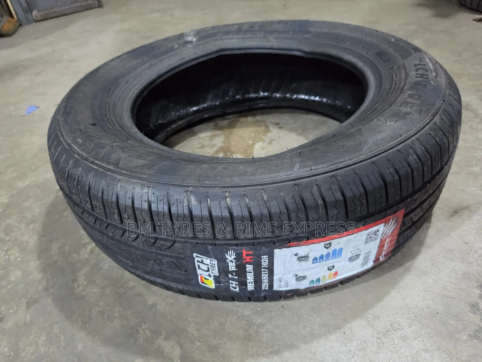 225 /65 R17 LCH Tires (Highway)