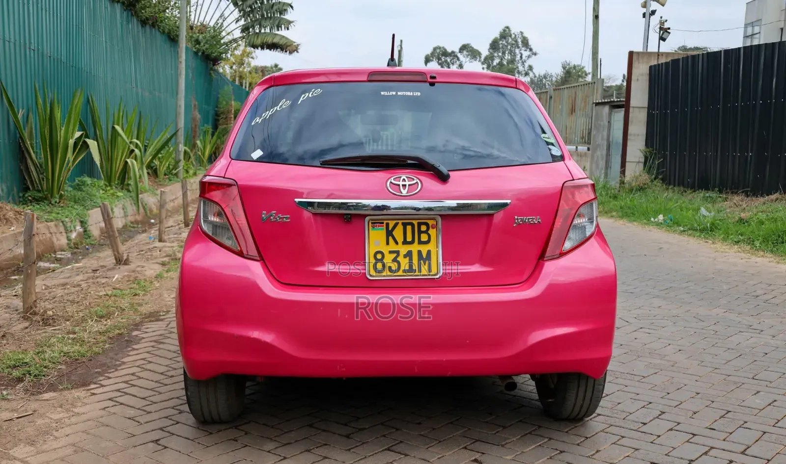 Toyota Vitz 2013 Pink