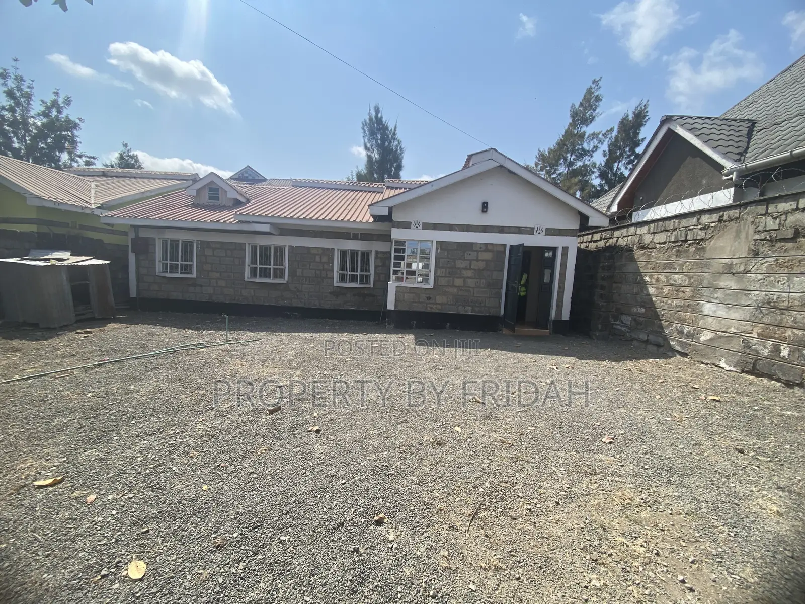 3bdrm Bungalow in Kitengela for rent