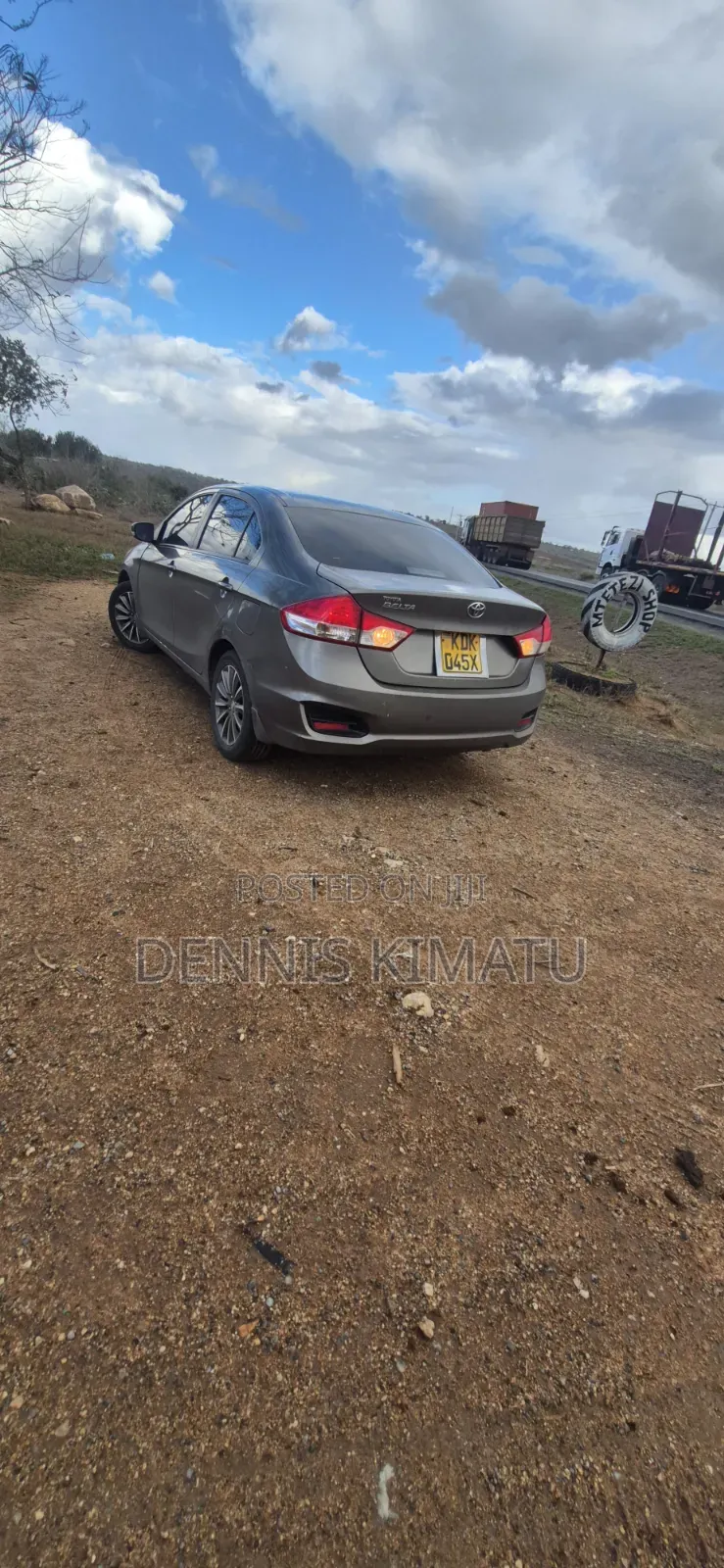 Toyota Belta 2022 Gray