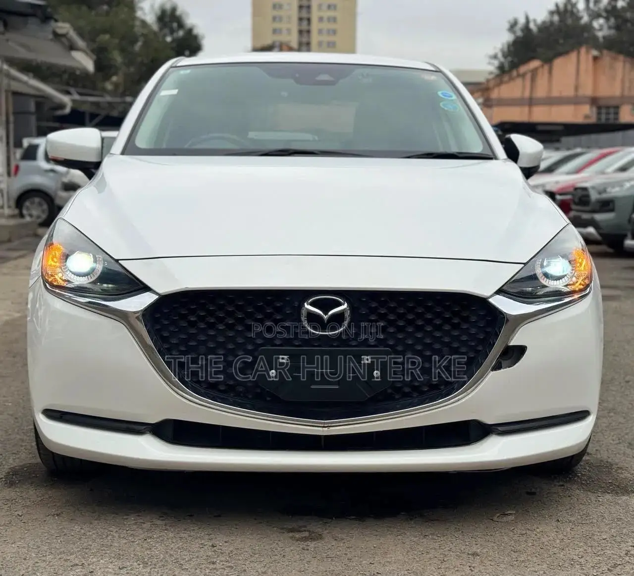 Mazda 2 2020 Pearl