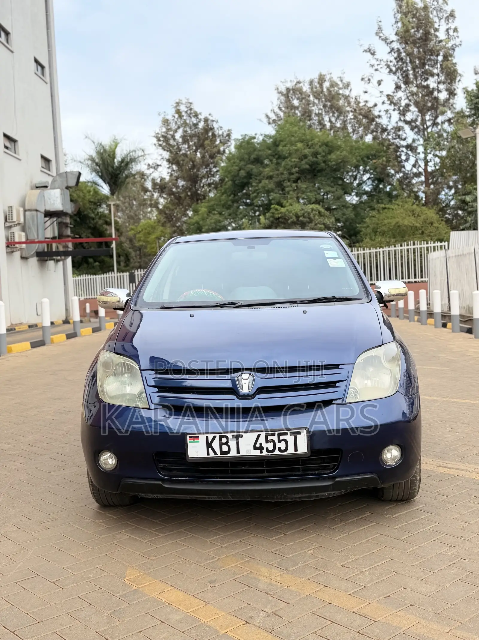 Toyota IST 2005 Blue