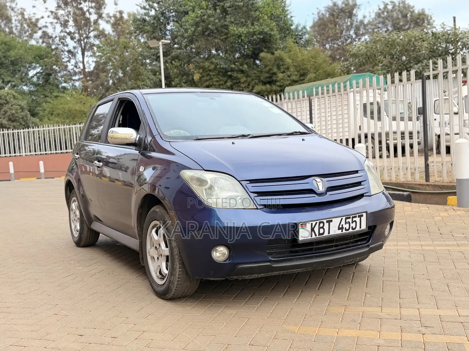 Toyota IST 2005 Blue