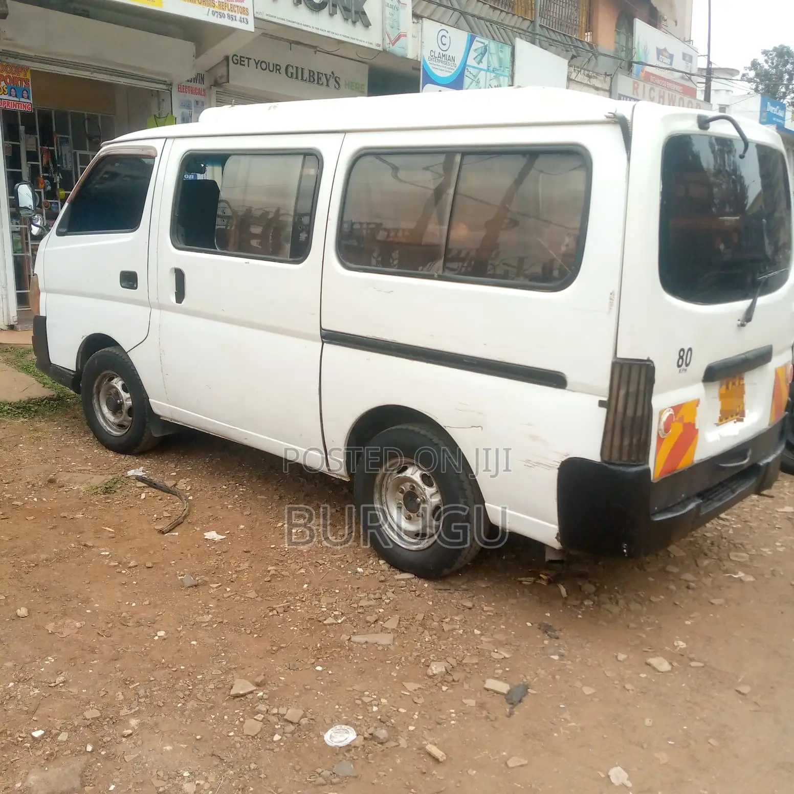 Nissan Caravan (Urvan) 2006 White