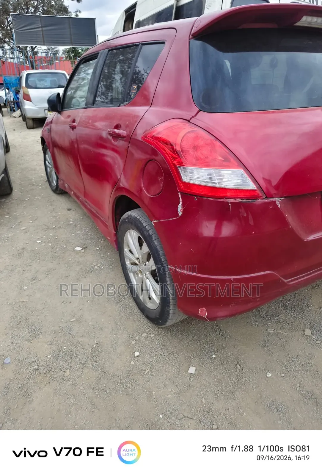 Suzuki Swift 2012 Red