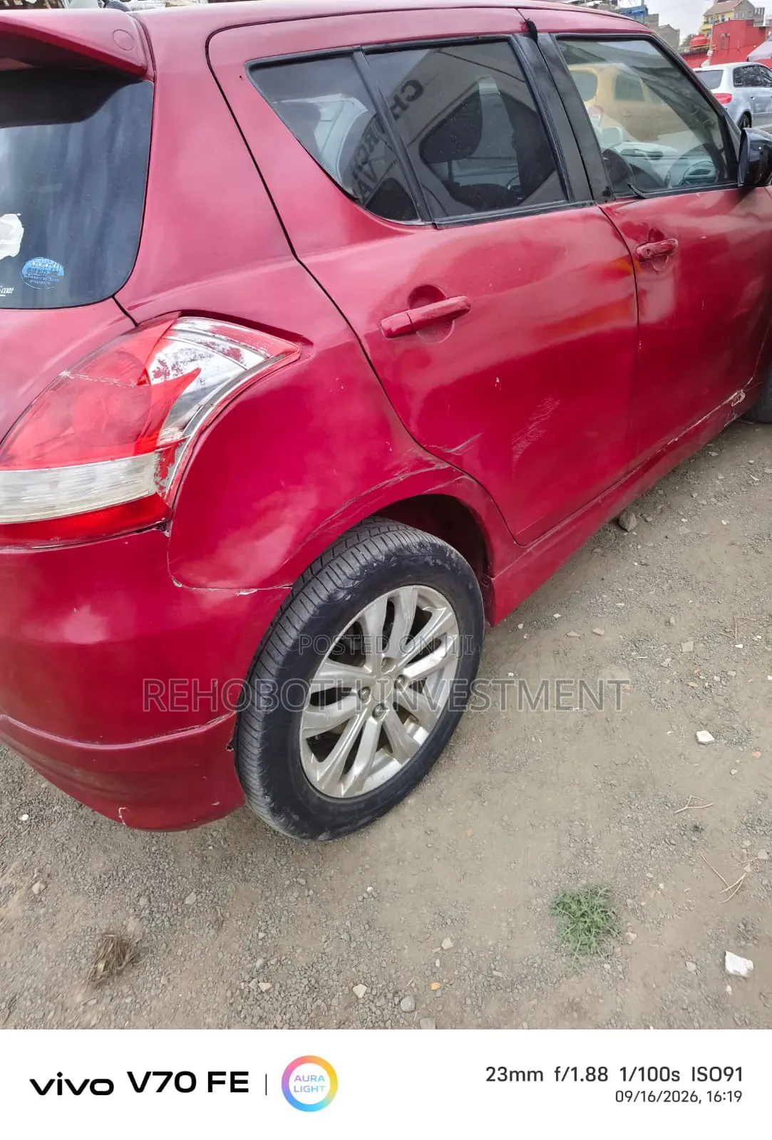 Suzuki Swift 2012 Red