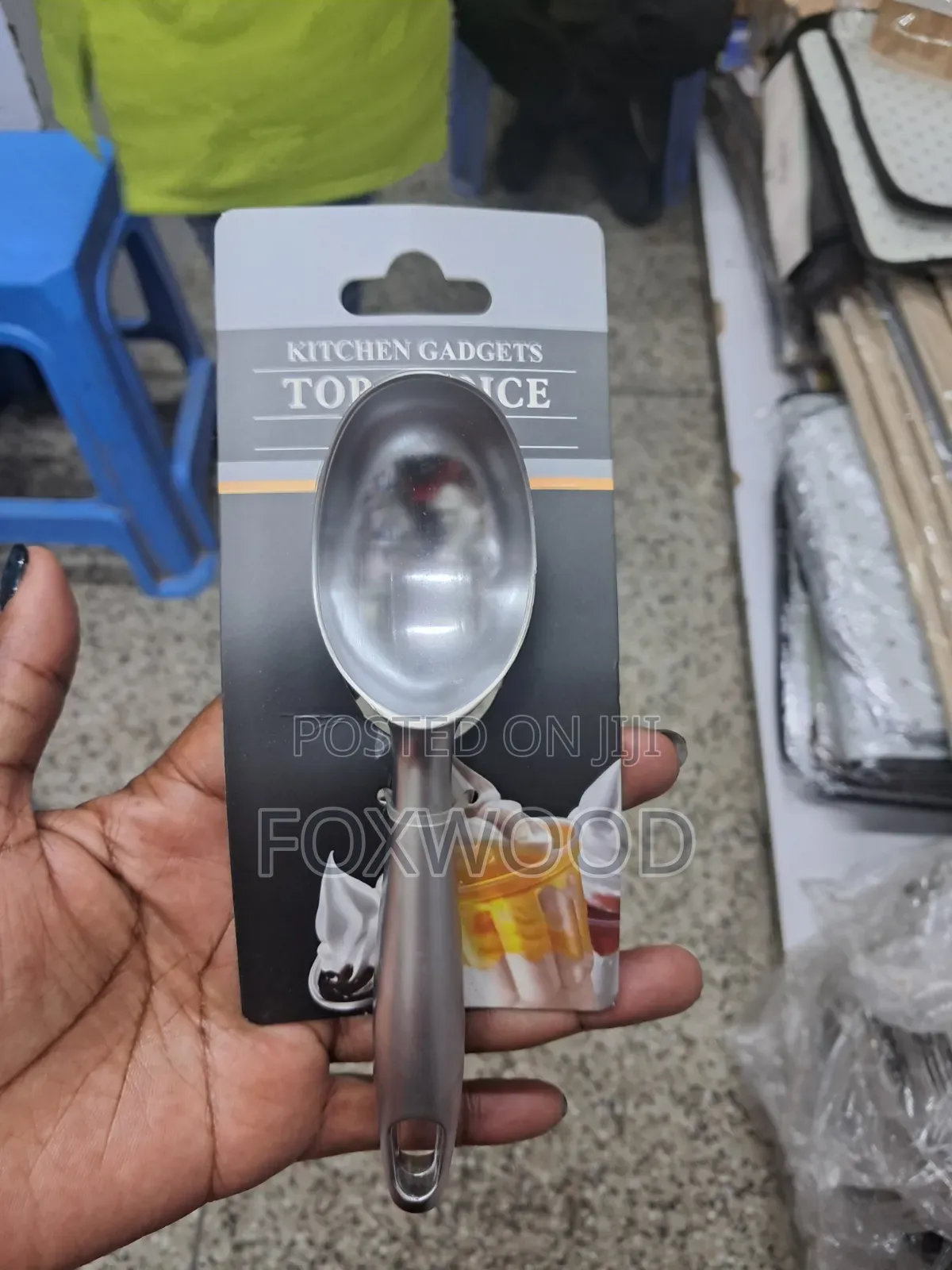 Stainless Steel Ice Cream Scoop.