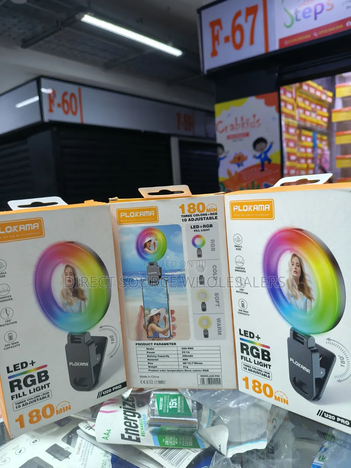 Portable LED RGB Selfie Light
LED + RGB Phone Fill Light for TikTok.