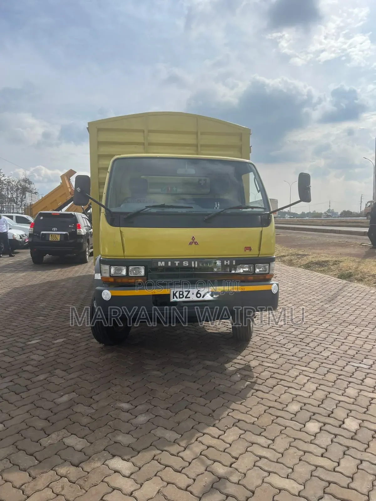 Mitsubishi FH215