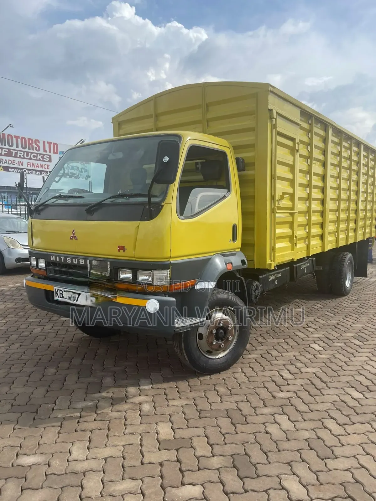 Mitsubishi FH215