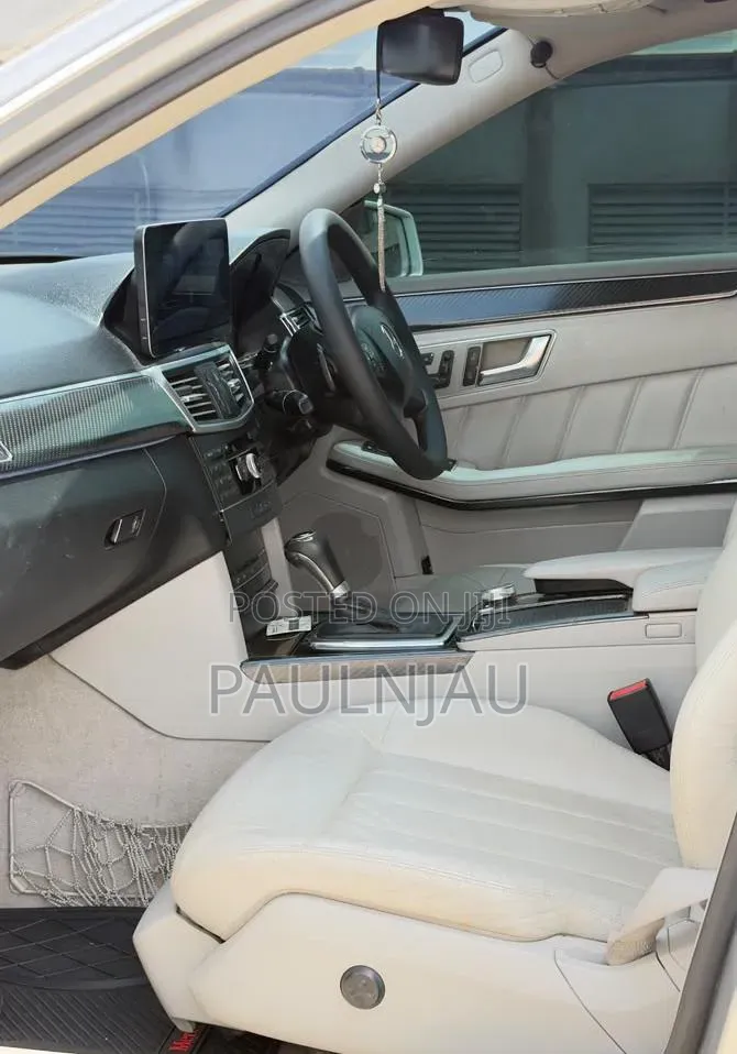 Mercedes-Benz E250 2010