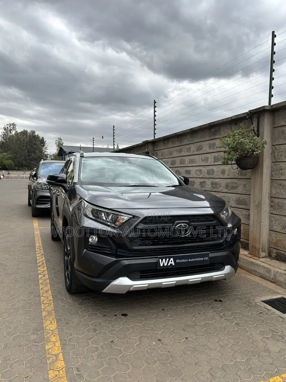 Toyota RAV4 2019 Gray