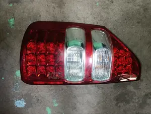 Noah 2010-2013 Taillight