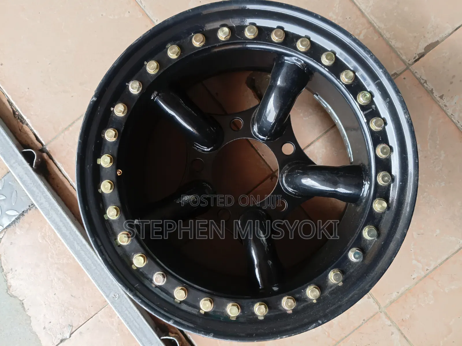 Landrover Defender 110 Size 16inch Offset Rims