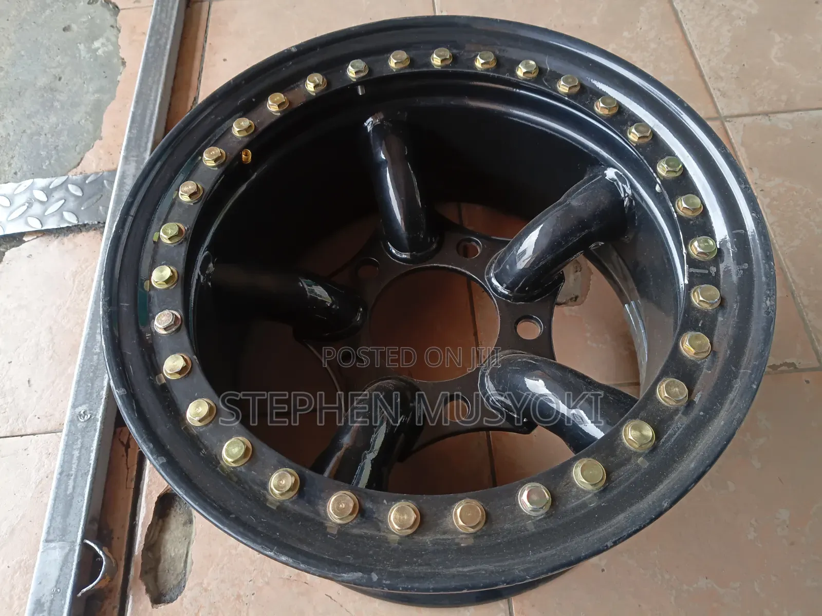 Landrover Defender 110 Size 16inch Offset Rims