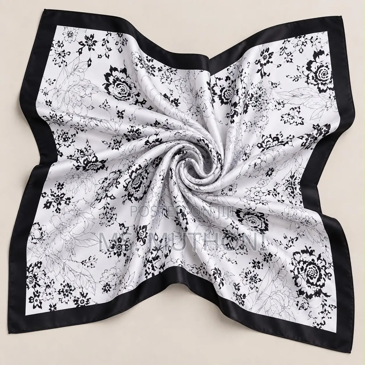 Effortless Elegance in 70x70 Scarf 