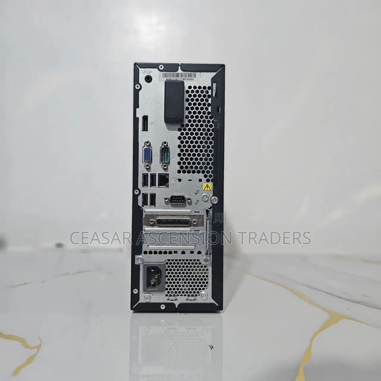 Desktop Computer Lenovo ThinkCentre M700 8GB Intel Core i5 SSD 256GB