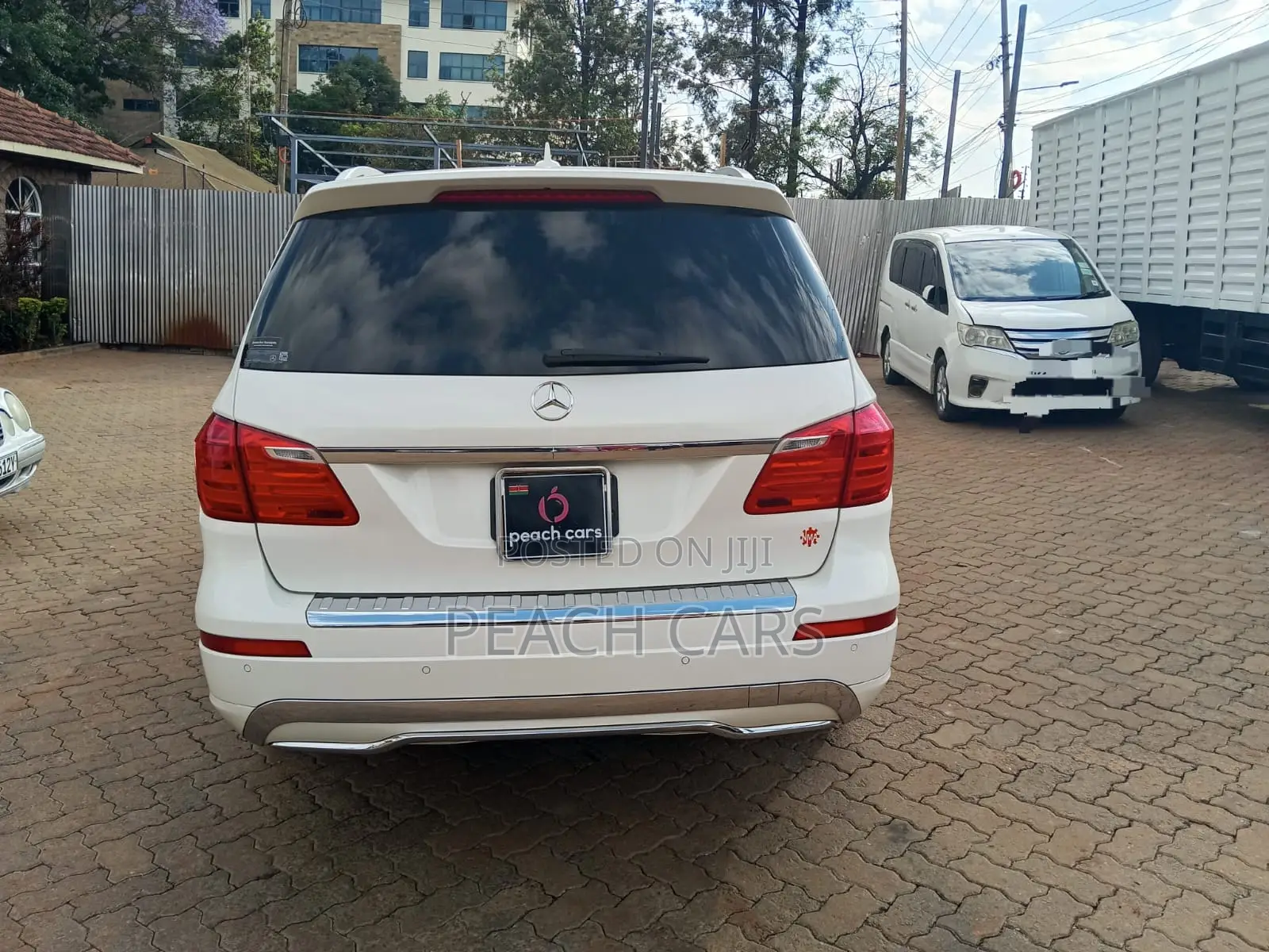 Mercedes-Benz GLE-Class 2016 White