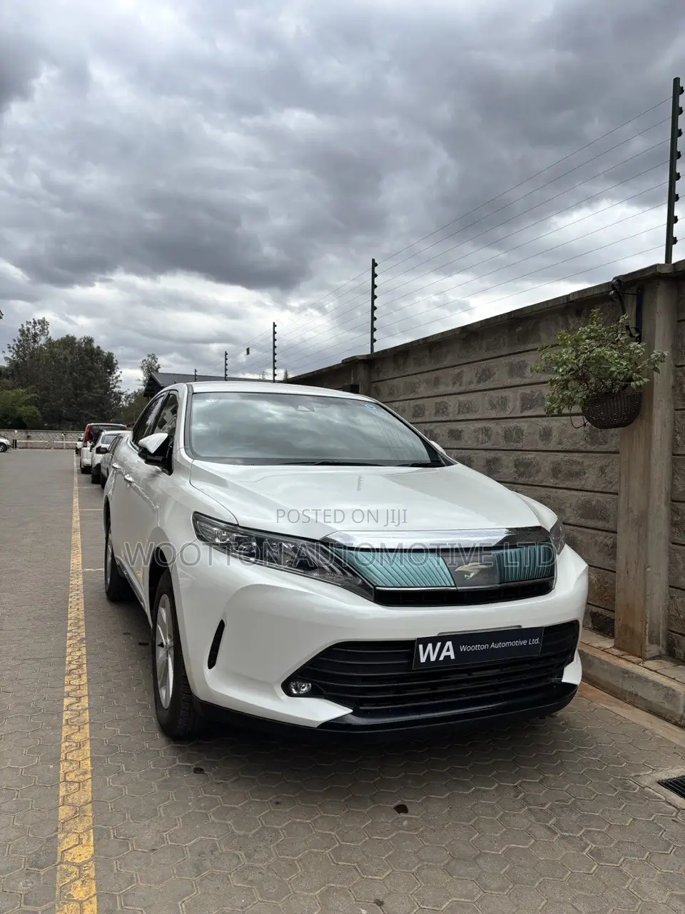 Toyota Harrier 2019 White