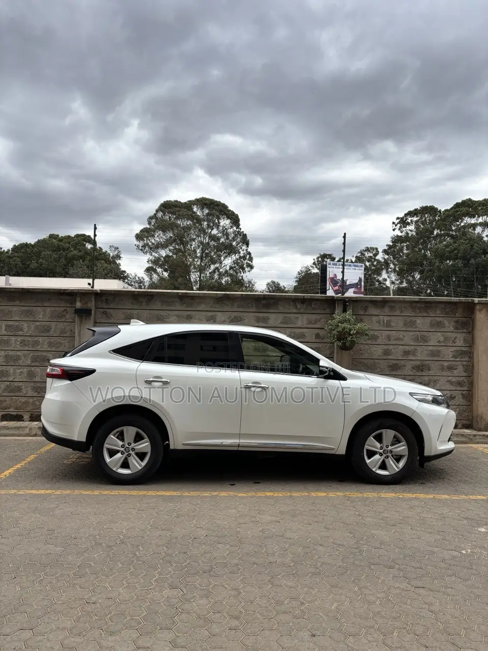 Toyota Harrier 2019 White