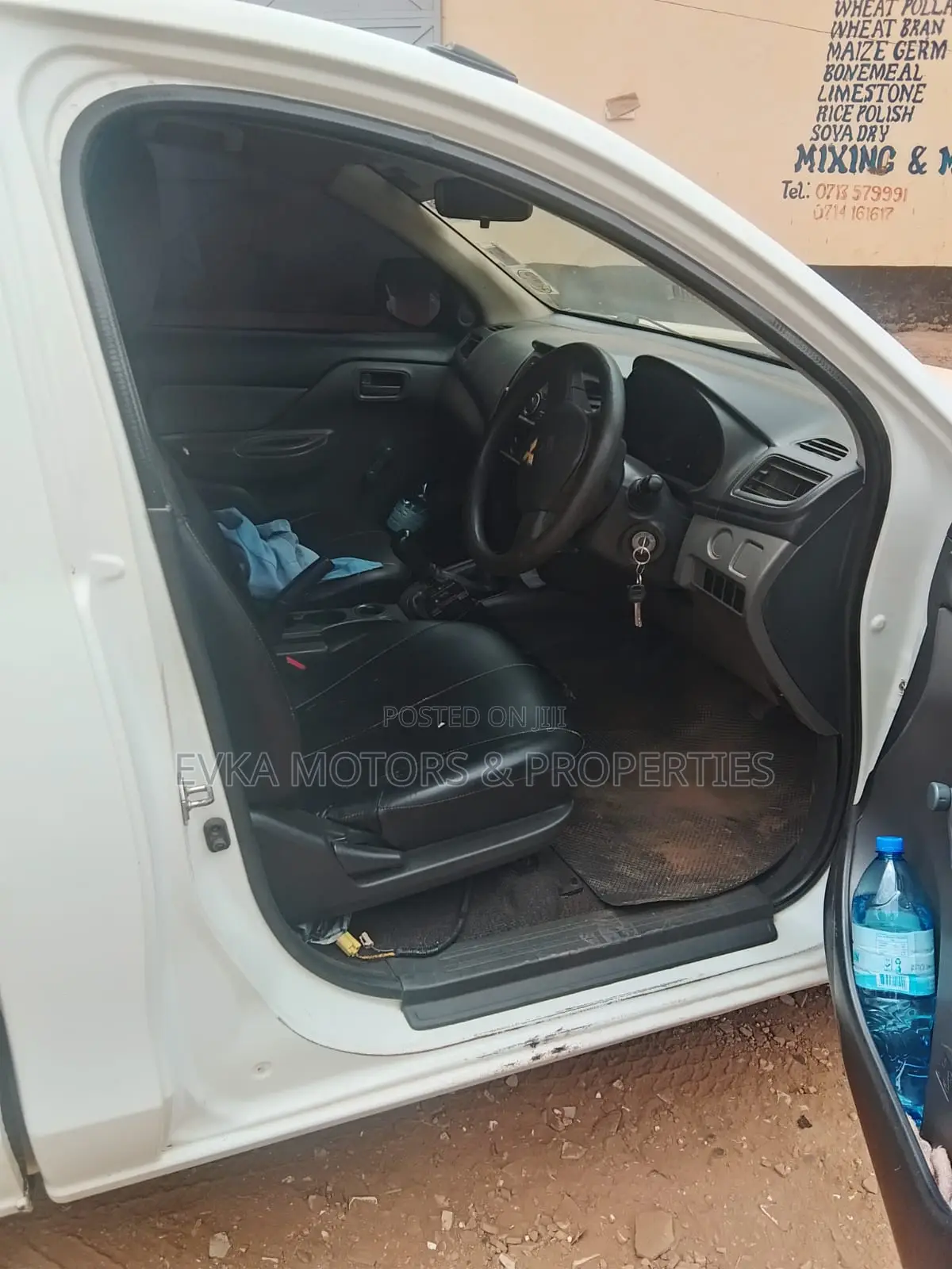 Mitsubishi L200 2015 White
