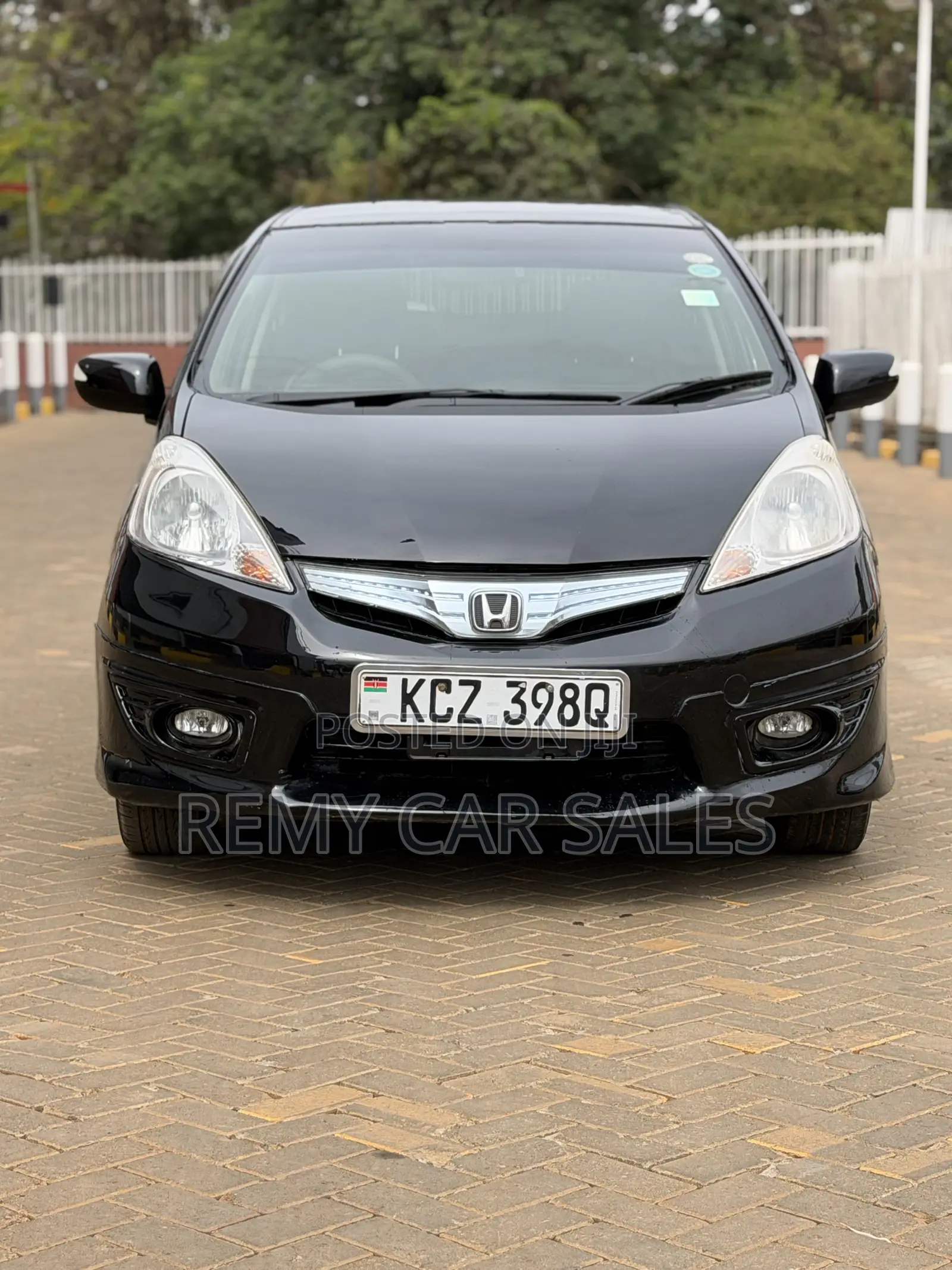 Honda Fit Shuttle 2013 Black