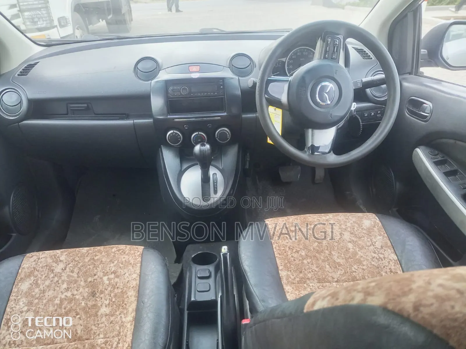 Mazda Demio 2012 Silver