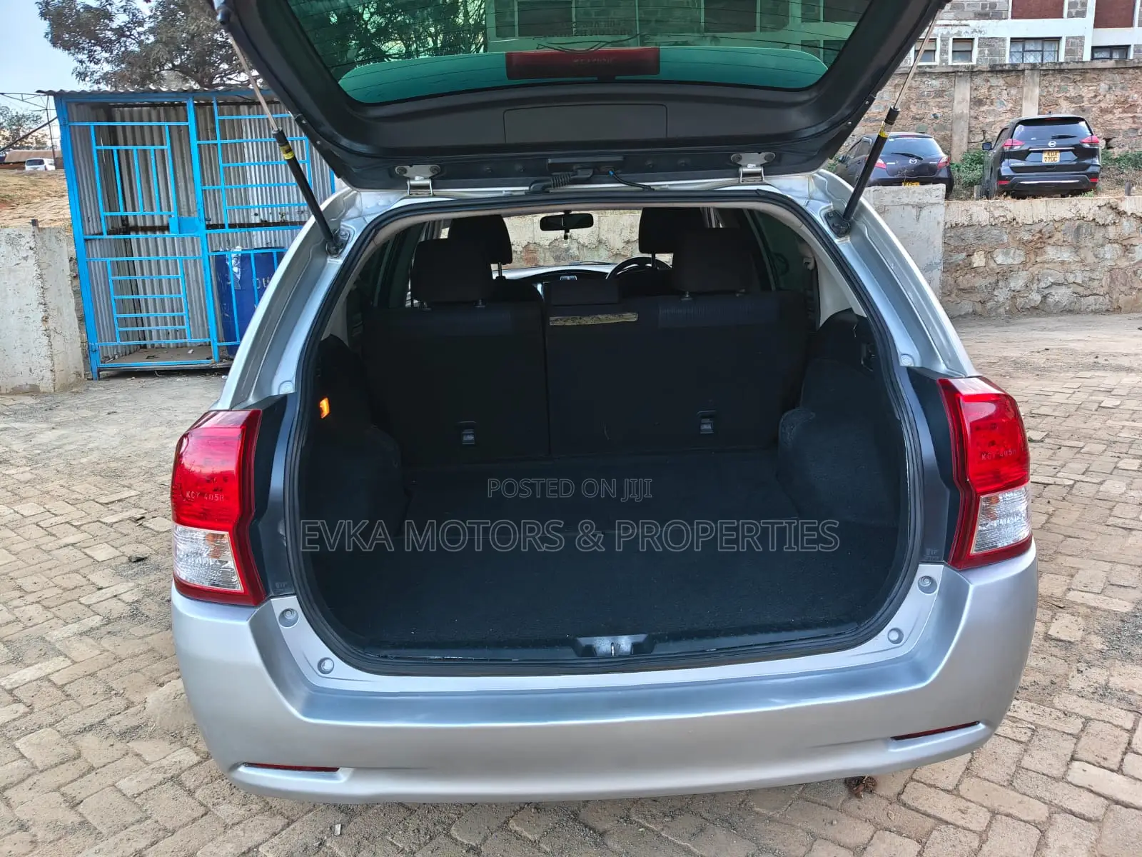 Toyota Corolla Fielder 2012 Silver