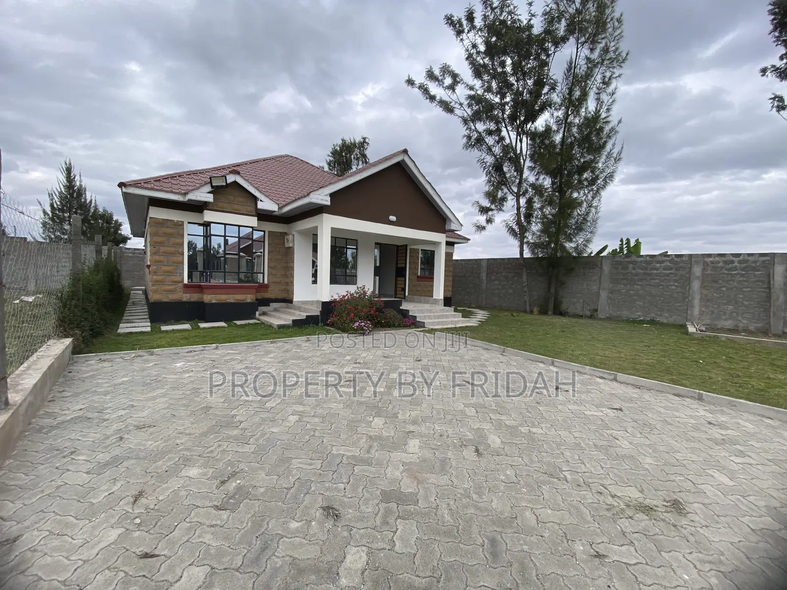 3bdrm Bungalow in Kitengela for sale
