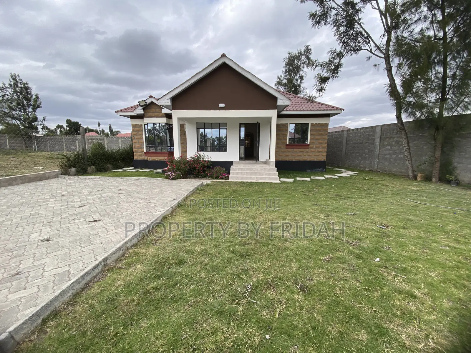 3bdrm Bungalow in Kitengela for sale