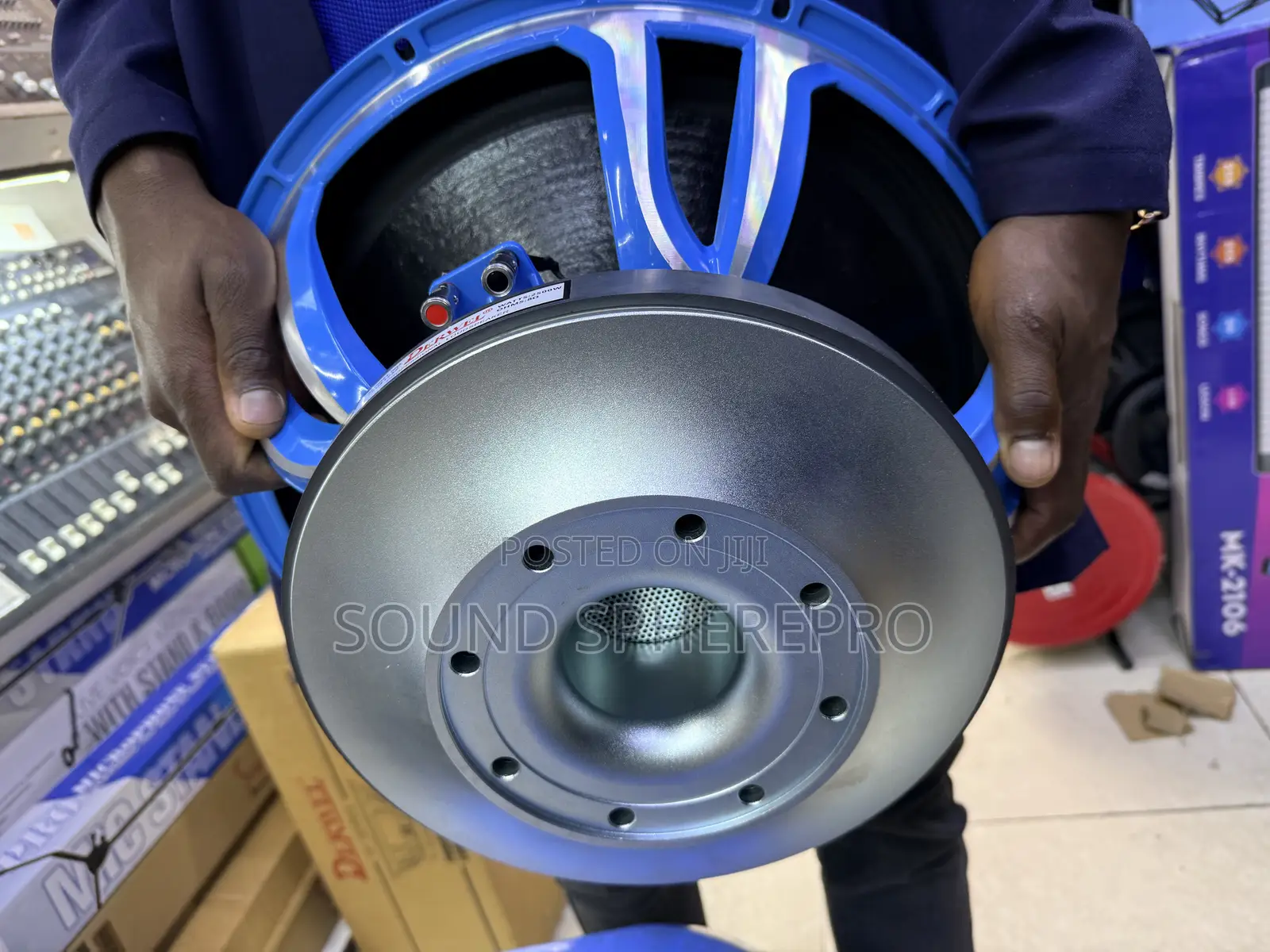 Derwel 18DE125F 18 Inch Speaker
