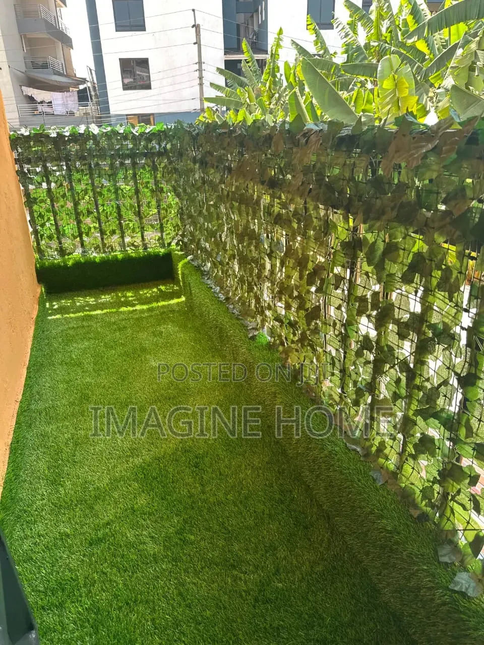 Artificial Green Fences for Balcony Spaces