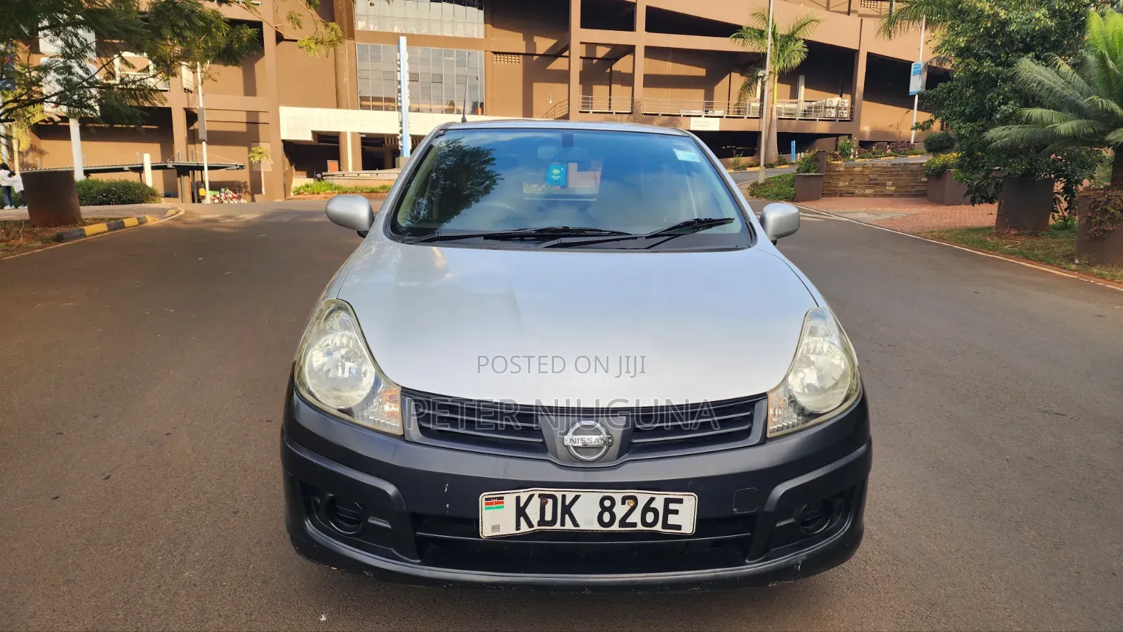 Nissan Advan 2015 Silver