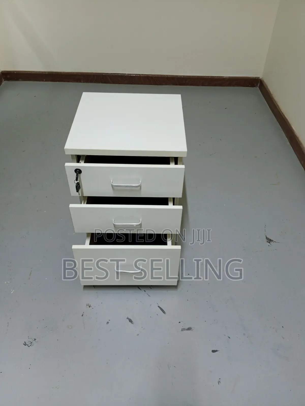 White 3 Drawers Pedestal Drawers