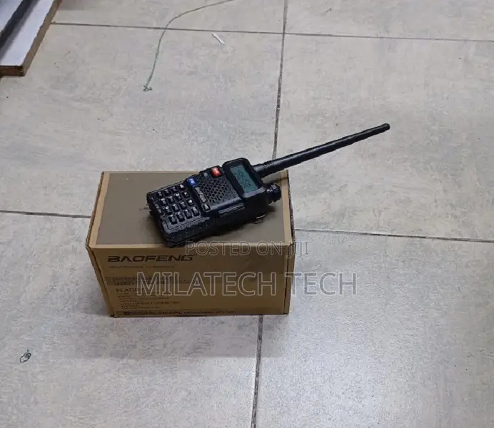 Baofeng UV-5R Dual Band Two-Way Radio