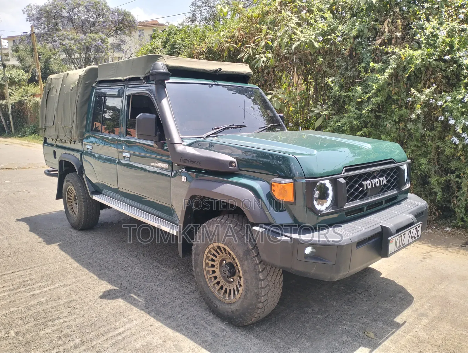 Toyota Land Cruiser 2014 Green
