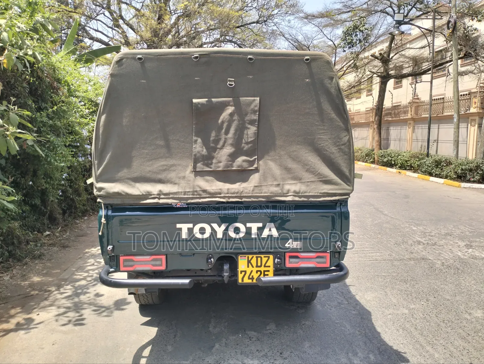 Toyota Land Cruiser 2014 Green