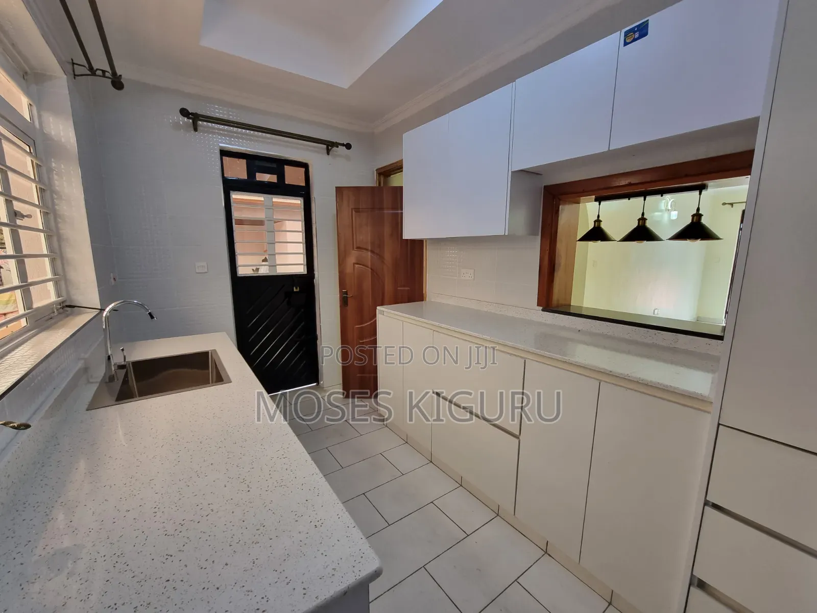 3bdrm Bungalow in Boma Estate, Kenyatta Road / Theta  for rent