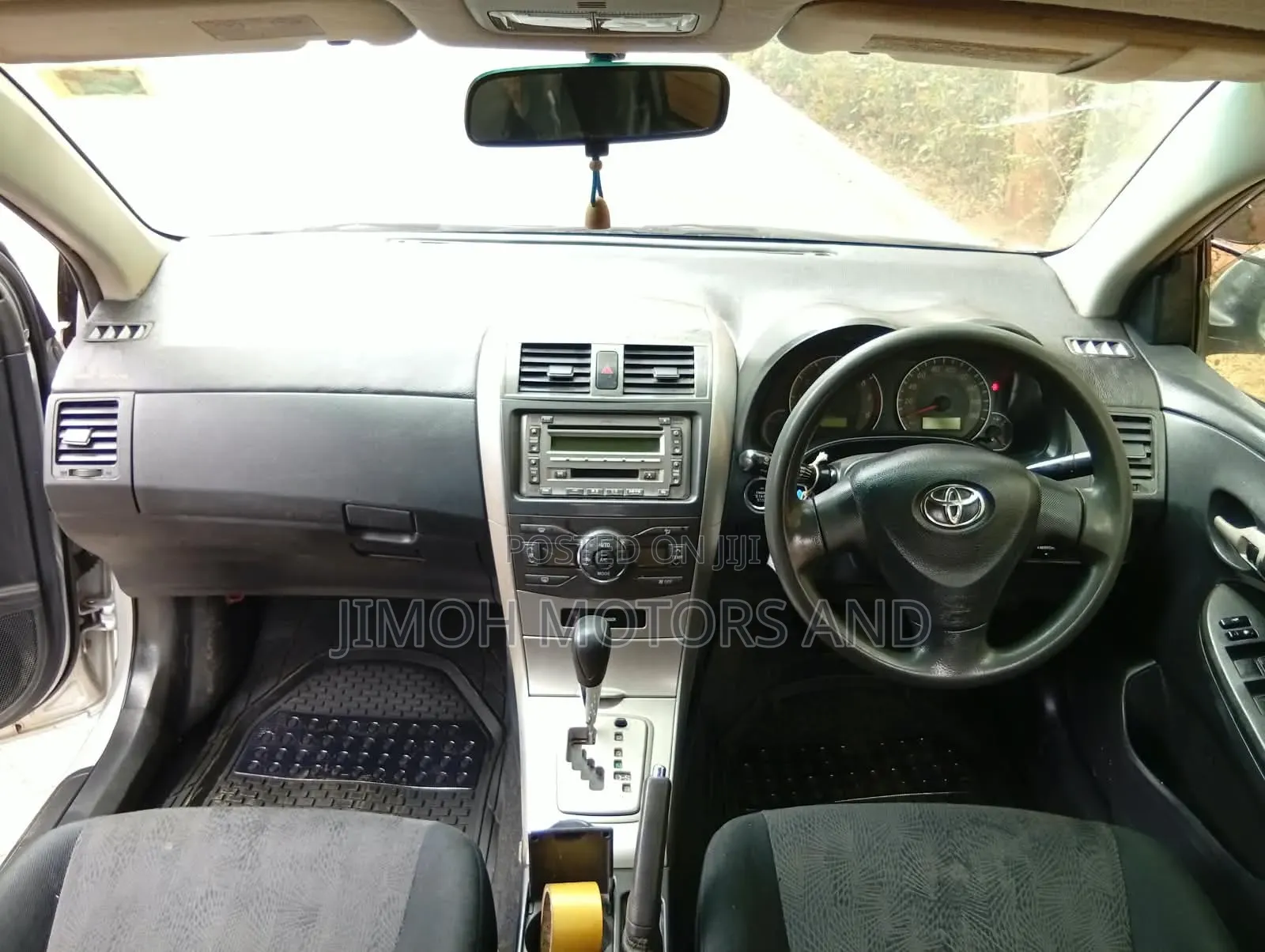 Toyota HiAce 2008 White