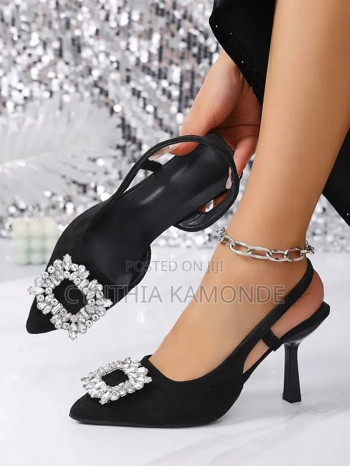Slingback Kitten Heels