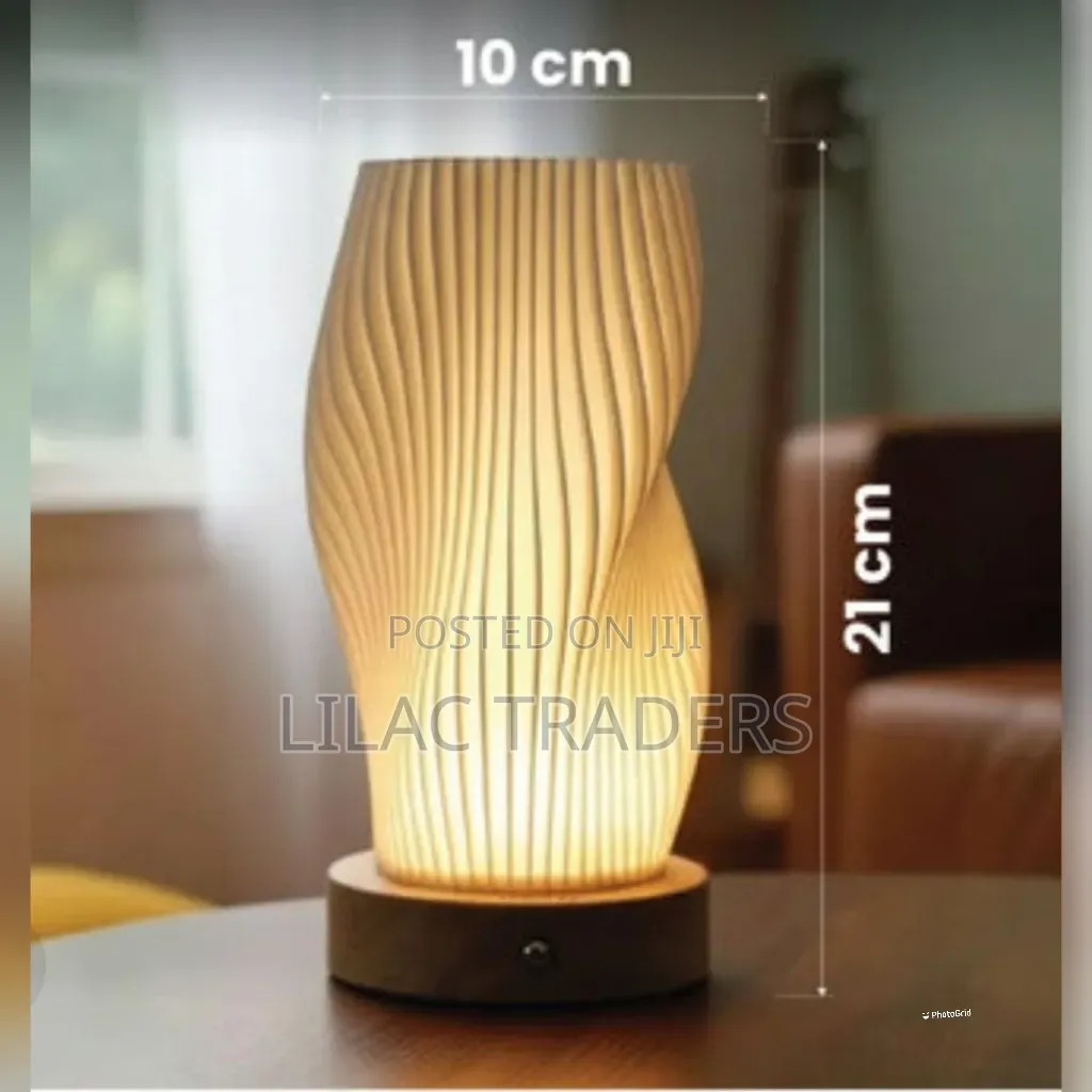 Wavy Vase Lamp* Battery Operated Esj