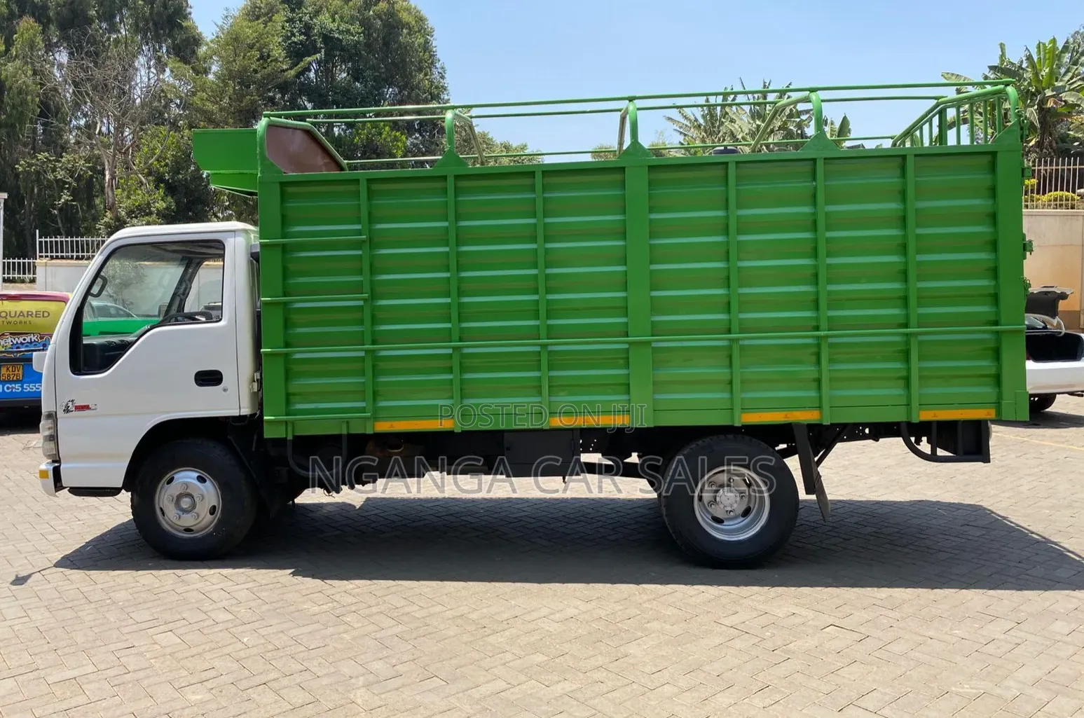 Isuzu* NKR