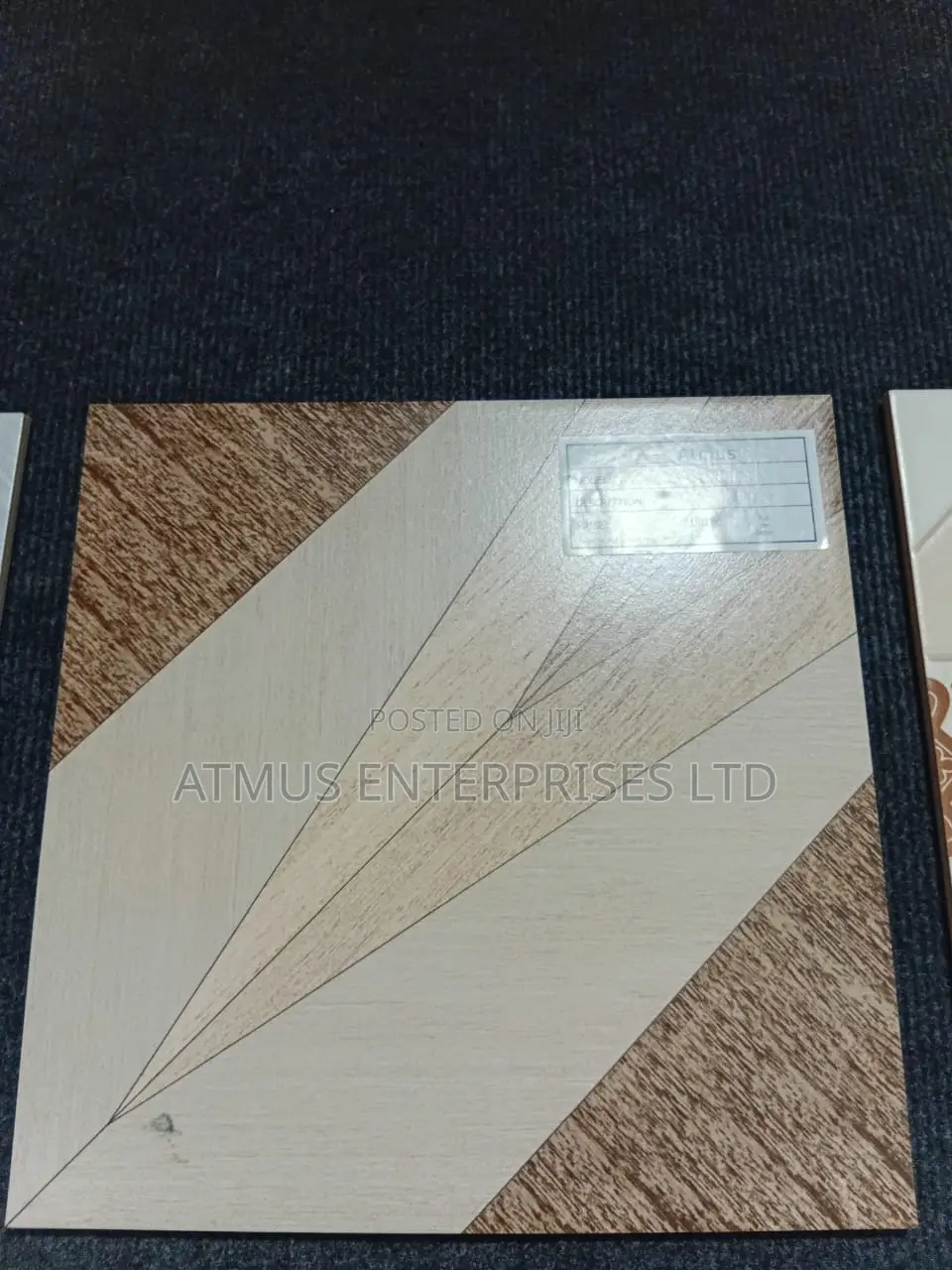 Twyford FGP33551K Tile