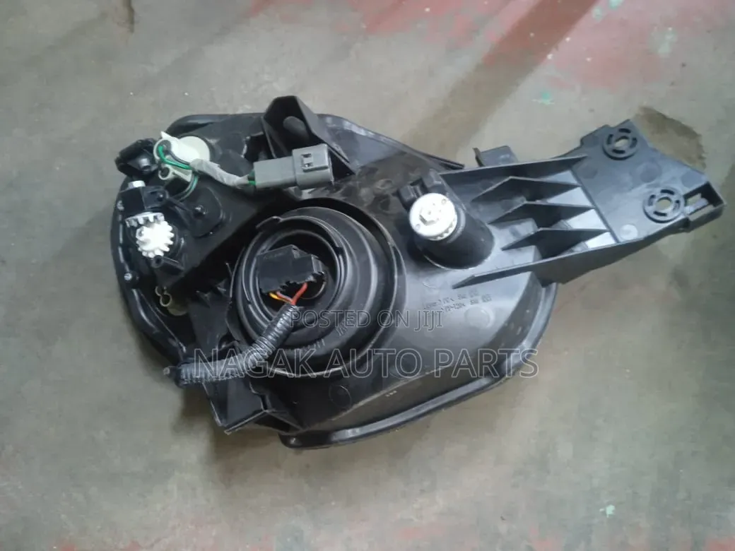Subaru Impreza N8 Non Xenon Clear Headlight