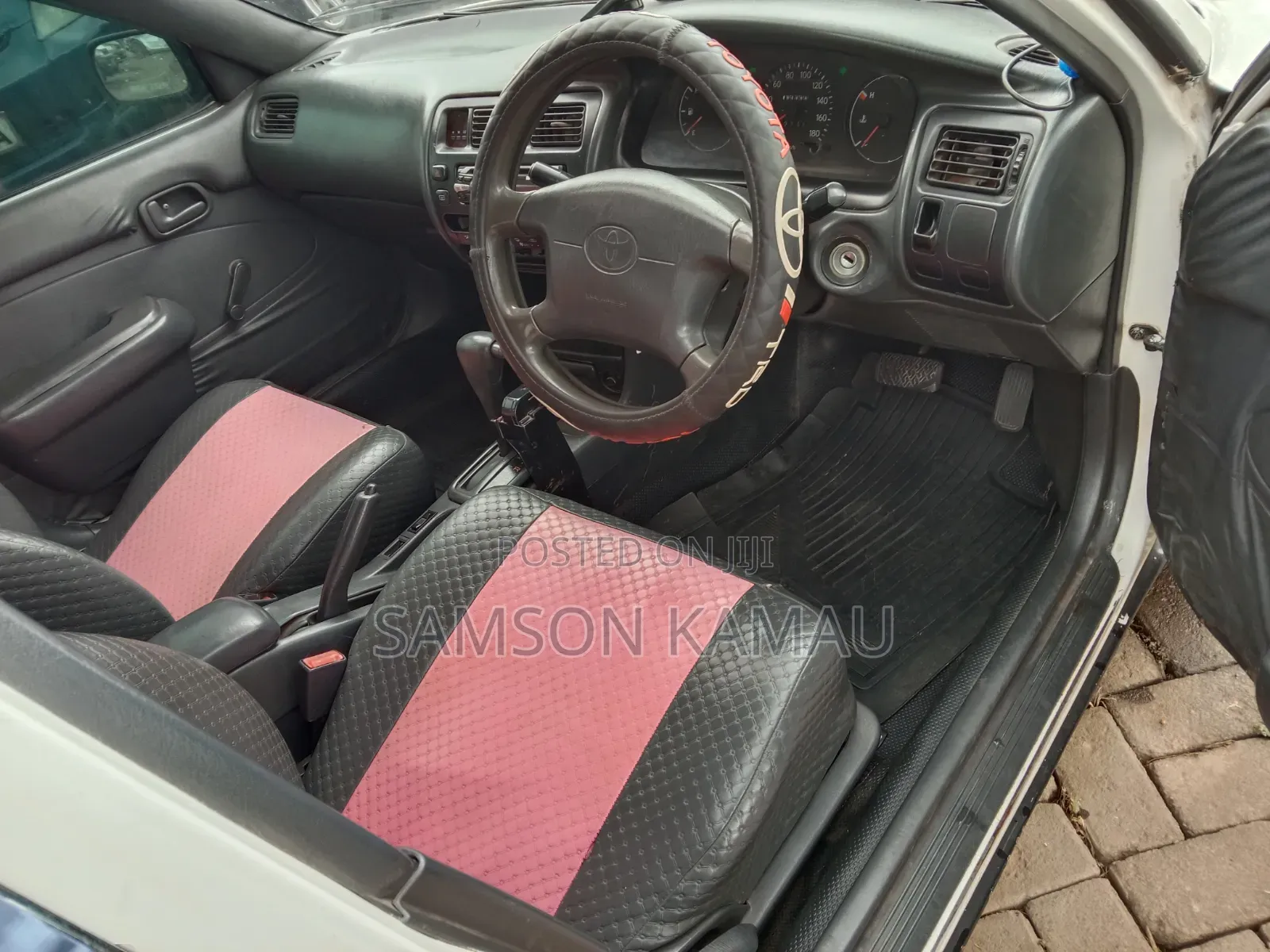 Toyota Vitz 2004 White