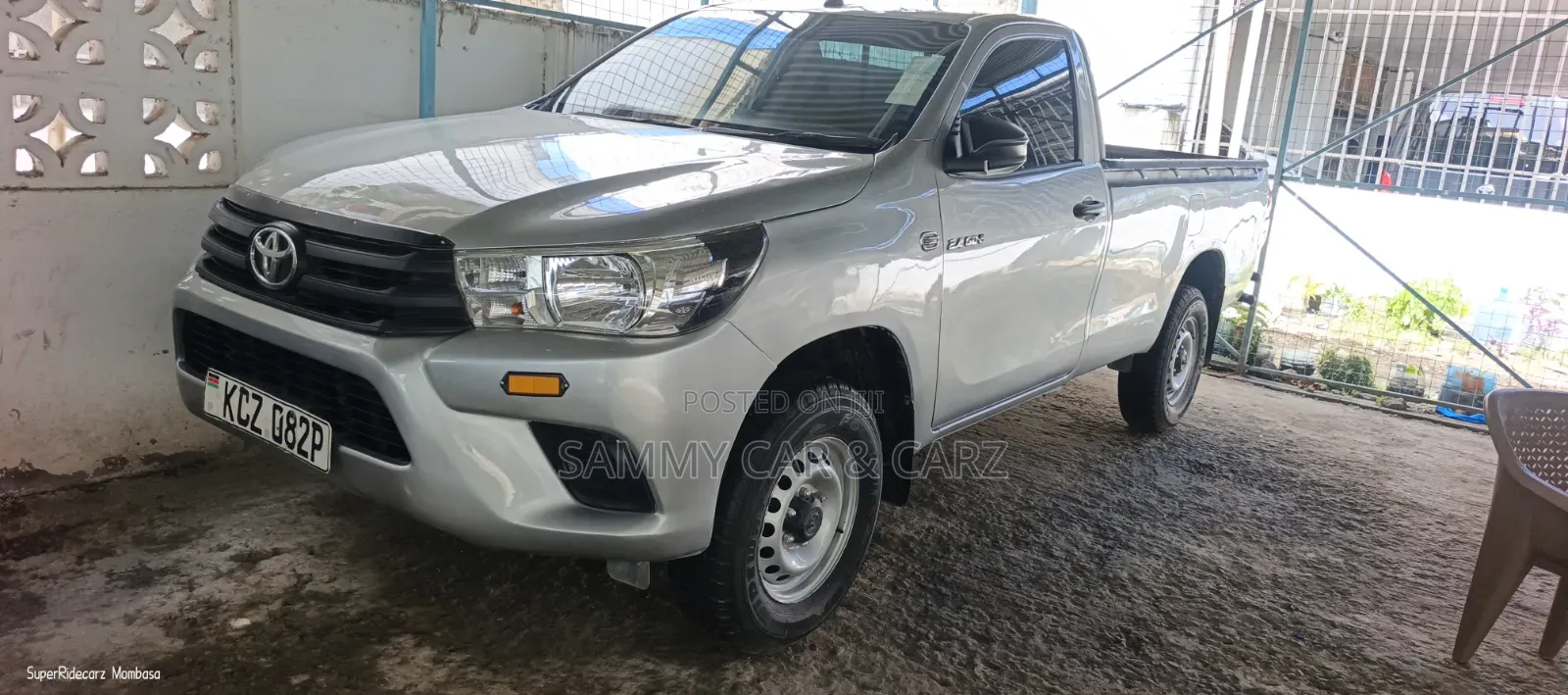 Toyota Hilux 2.4 Diesel 2020 Silver