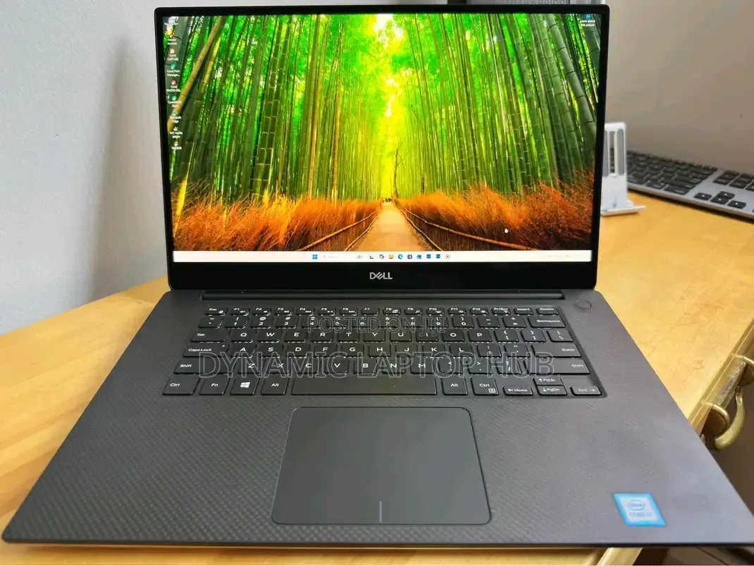 Laptop Dell XPS 15 7590 16GB Intel Core i7 SSD 512GB