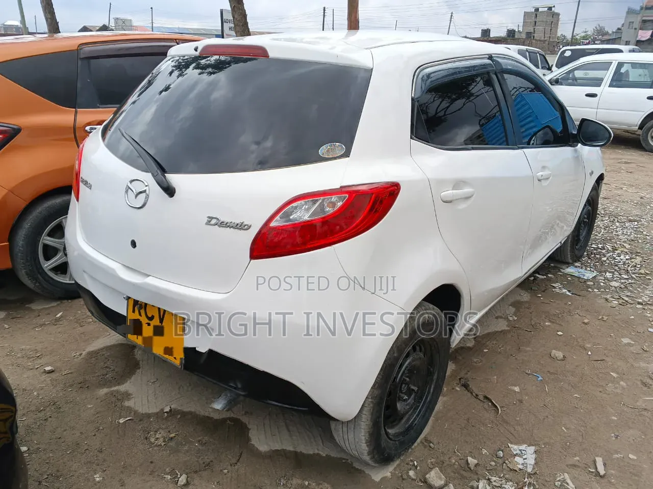 Mazda Demio 2013 White